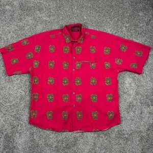 Vintage GENERRA Collection Red and Green Patterned Hawaiian Y2K Men's Shirt